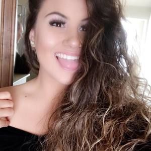 Meet your Posher, Isabella